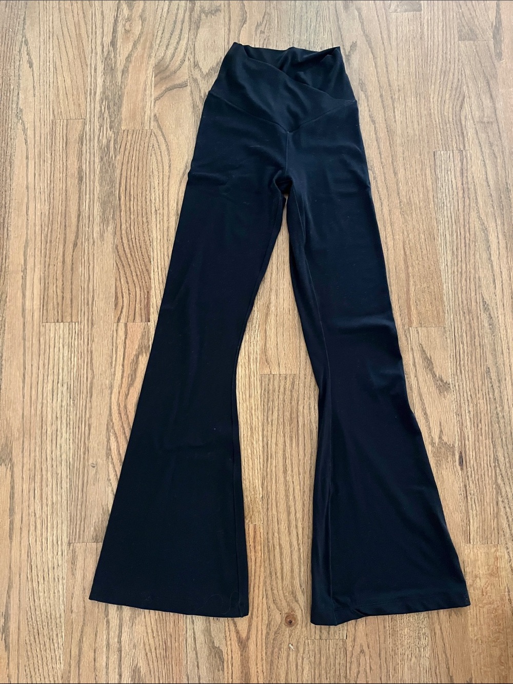 Offline by aerie Black High-Waist Flare Leggings